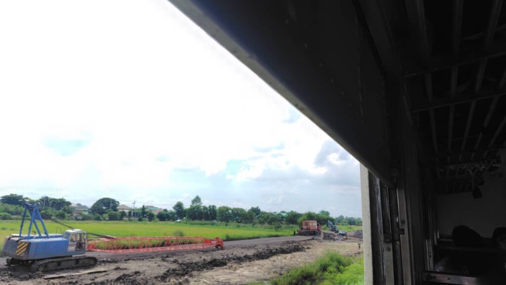 タイ国鉄の車窓
